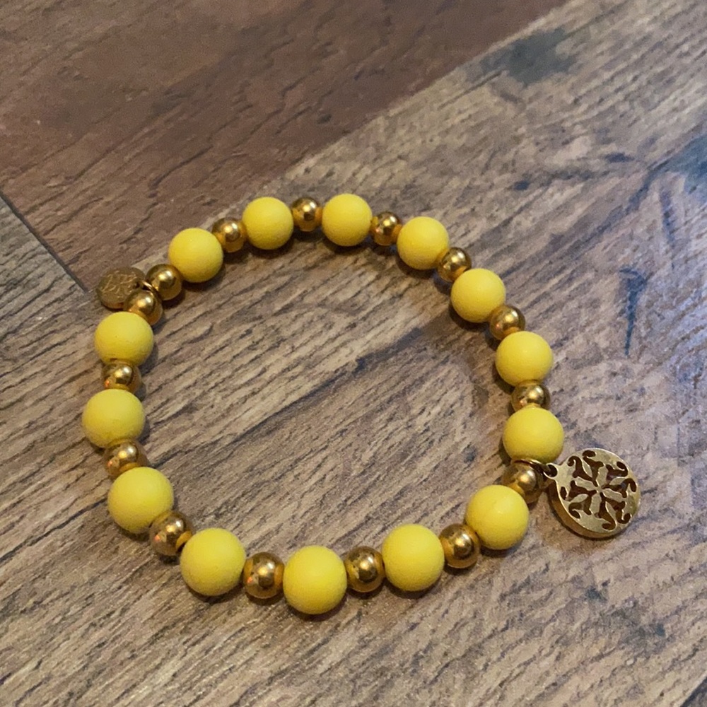 Yellow rustic cuff - Picture 2 of 2